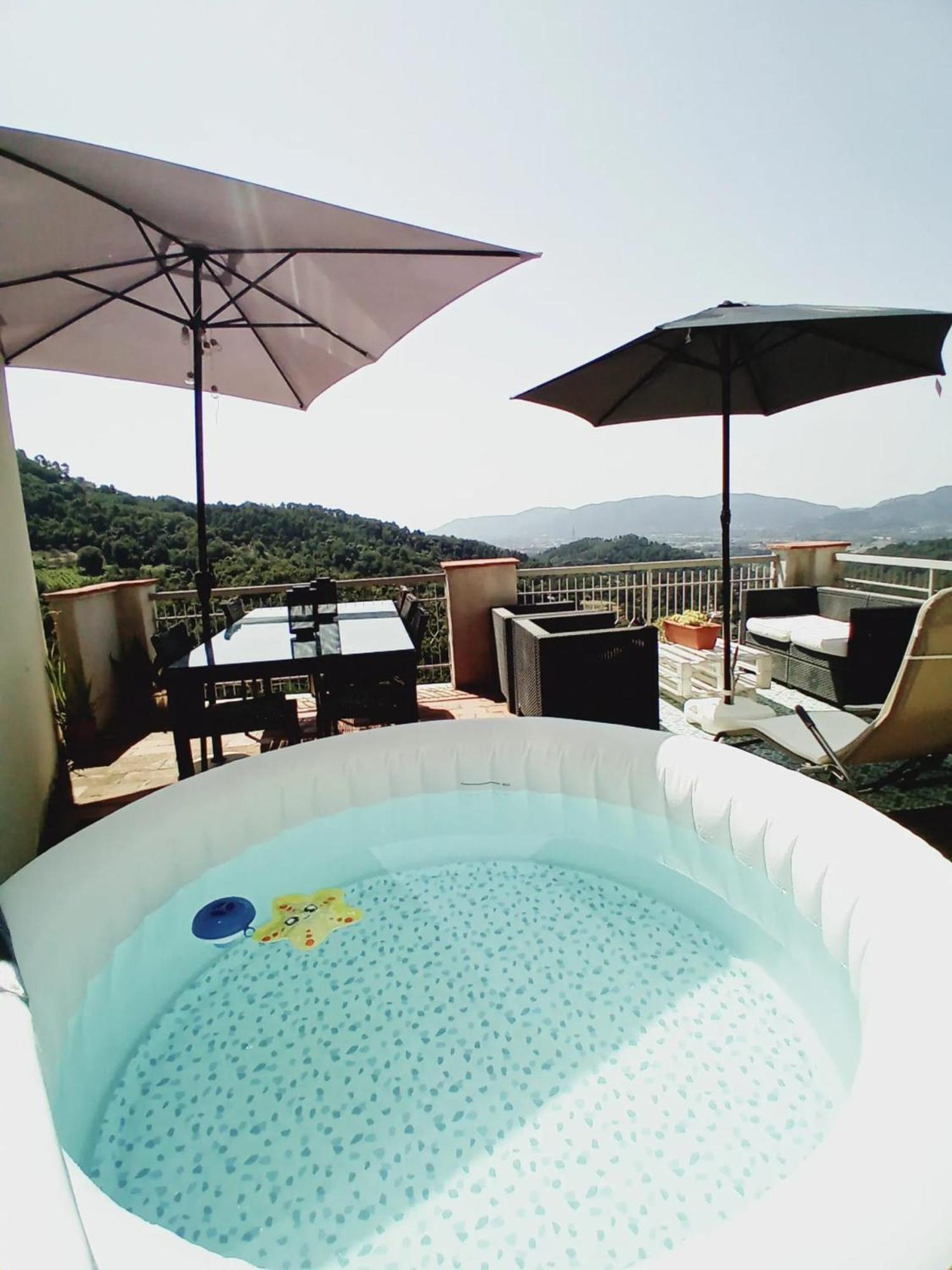 Comfortable Apartment With Sea View In Falcinello 외부 사진